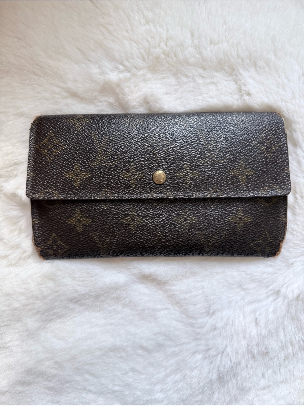 Louis Vuitton Monogram Canvas Trifold Wallet